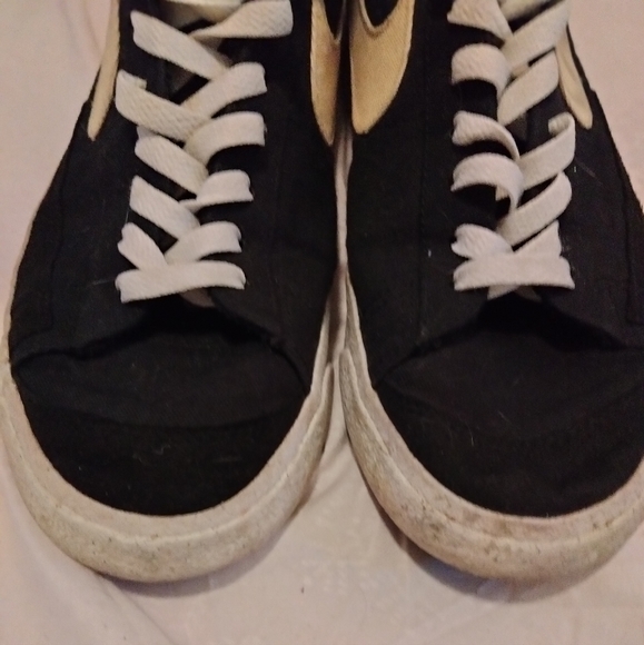 Nike Blazer Mid 77 Mens Size 9 Pomegranate Black Solar Flare Shoes Sneakers - Picture 6 of 12